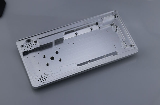 鋁合金通訊零件加工打樣,專業表面處理為通訊零件加工添色彩 鋁合金通訊零件加工打樣,專業表面處理為通訊零件加工添色彩